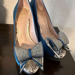 Vince Camuto- blue satin platform pumps